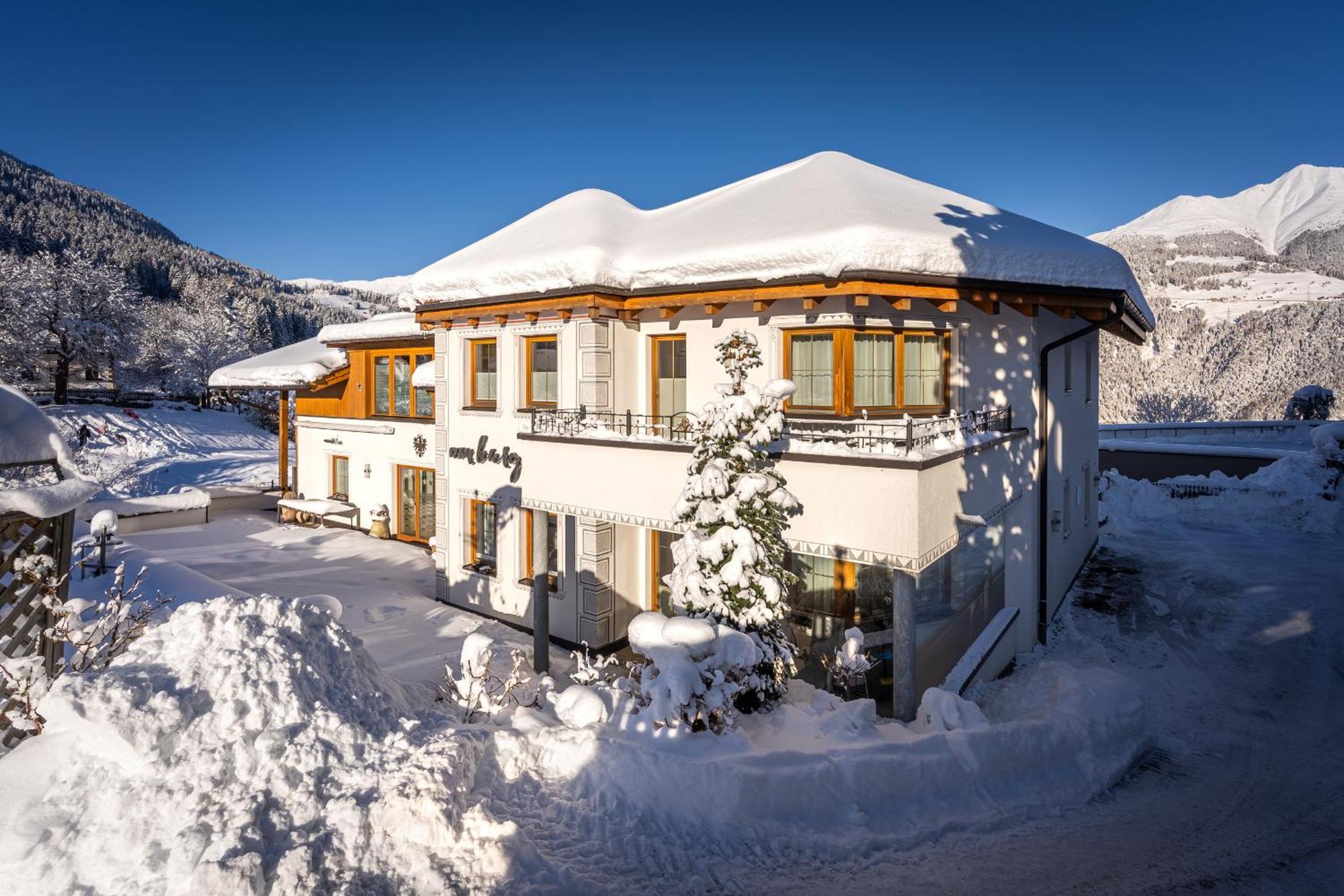 Appartements Am Burgsee Ladis Ngoại thất bức ảnh